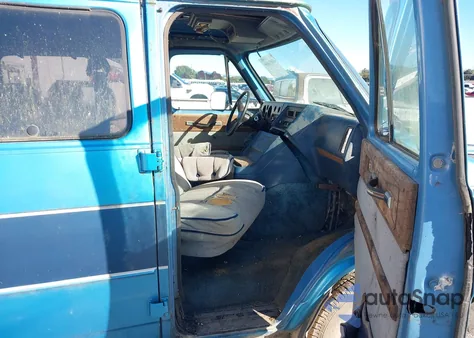 1987 GMC Rally Wagon / Van z USA, uszkodzony, nr VIN 1GDEG25K5H7514786